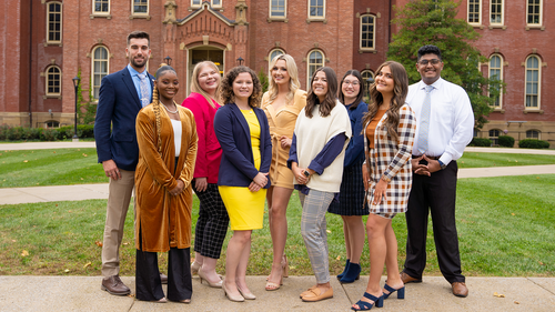 Candidates for West Virginia University’s 2022 Homecoming Royalty Court have been selected and are now vying for the title of Homecoming Royalty. Starting from the back left, they are: Rylan Nemesh, Raeanne Beckner, Morgan Griffith, Lillian Bischof, Sohan